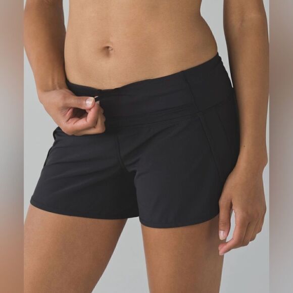 Lululemon Run Times Short black currant size 4 - Picture 1 of 14